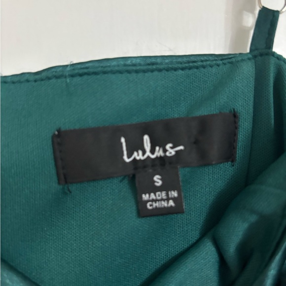 Small Emerald green, mid thy slip dress. Lined. 97% poly, 3% spandex. - Picture 4 of 4